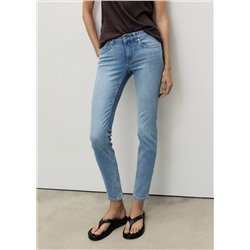 Jeans Pushup skinny tiro bajo