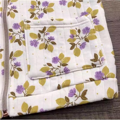 Тонкая кофта на замке для девочек