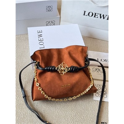 Женская замшевая сумка  LOEW*E