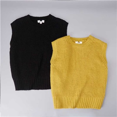 Вязаный жилет из плотной ткани КО*С