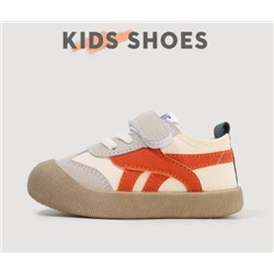 Кроссовки на липучке