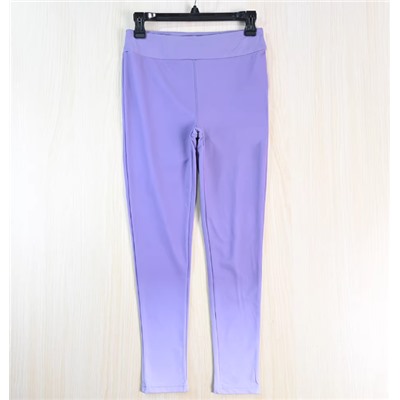 Женский спортивный костюм