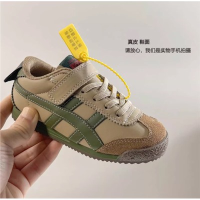 Кроссовки для мальчиков на липучке