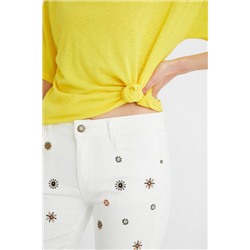 Pantalón vaquero corto mandalas