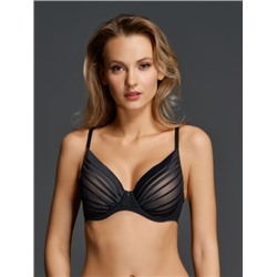 Бюст формован.