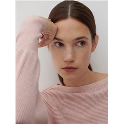 Pullover mit U-Boot-Ausschnitt