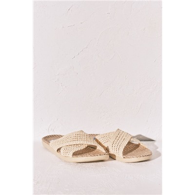 Sandalia tiras efecto rafia
