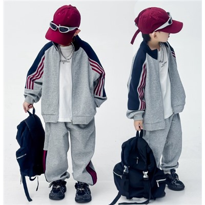 Костюм для мальчиков весна и осень 2025