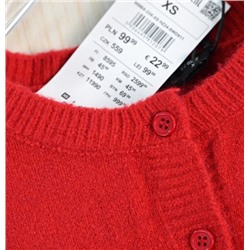 Красный кардиган