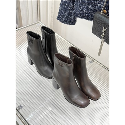 Ботинки  натуральная  кожа.  люкс