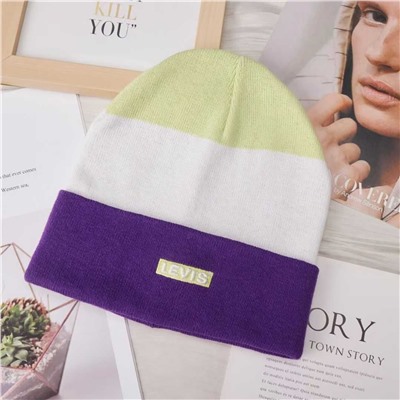 Вязанная шапка ЛЕВАЙ*С в полоску