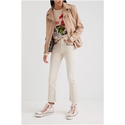 Chaqueta recta bolsillos