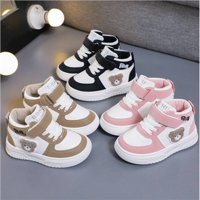 Кроссовки для детей