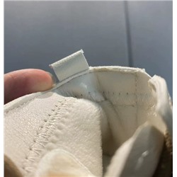 Зимние сапоги для девочек. Стоимость на ВБ 1700 руб