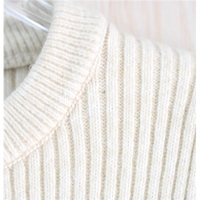 Трикотажное платье в стиле Шанель Н*М