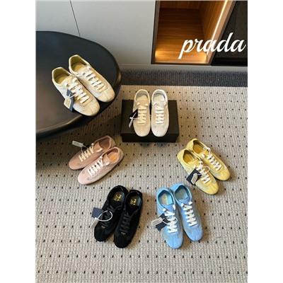 Женские кроссовки с сеткой (6 цветов) ПРАД*А