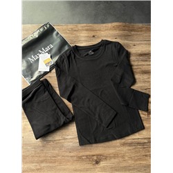 В комплекте бархатного термобелья используется недавно модернизированный импортный из Японии шелковый текстурированный бархат Efe в сочетании с тканью с жемчужным цветком, высокотехнологичным антибактериальным регенерированным волокном, высокоэффективным в подавлении бактерий и удалении клещей, значительно улучшающем среду одевания для людей, страдающих аллергией, и обеспечивающий более здоровое ощущение тела., 3 секунды быстрого нагрева, эффективная фиксация температуры, поэтому вы не чувствуете холода зимой; импортная шелковая ткань Efe сочетается с тканью из бисерного цветка, сохраняя превосходную воздухопроницаемость и влагопроницаемость бисерного цветка. ткань, сочетающая мягкость и восковую текстуру шелка Efe, теплая, благодаря научным пропорциям создается самая приятная для кожи и удобная ткань, а комфорт сравним с кашемиром; функциональная базовая и универсальная модель, приталенная версия H, тонкая и не привередлив, это одновременно теплая одежда и базовый слой А, который не набухает и позволяет легко его носить; 190 граммов технологии двусторонней чистки, чистка может поглощать влагу с кожи и преобразовывать ее в тепловую энергию, позволяя всему телу нагреваться равномерно, постоянно фиксируя температуру и обеспечивая ощущение постоянной температуры тела в течение 24 часов; он действительно достигает цели «устранения объема», «легкого и свободного», «неограниченного», «суперкомфортного» и « блокировка постоянной температуры».