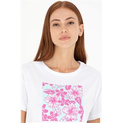 Kadın Beyaz Bisiklet Yaka Tişört