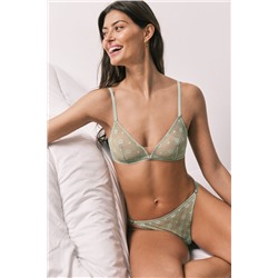 Braga brasileña encaje y tul verde