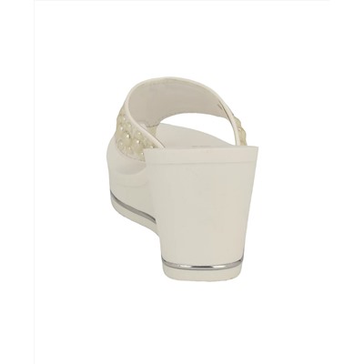 GUESS Women's Silus Embellished Platform Wedge Sandals