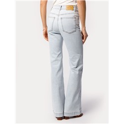 Джинсы-клеш из эластичного денима