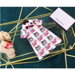 Платье  на девочку