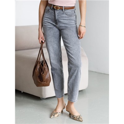 Джинсы дудочки из эластичного денима средней плотности