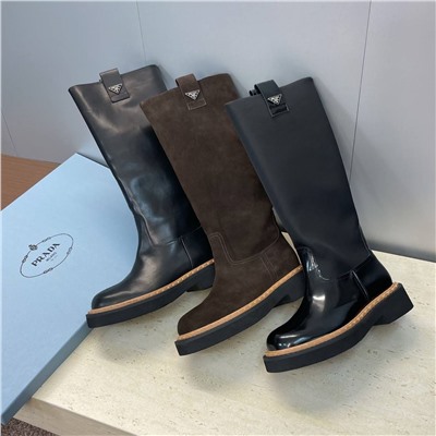 Женские широкие сапоги длиной до колена  ПРАД*А