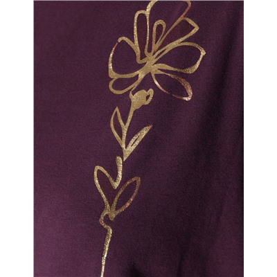 Нарядная футболка с блестящим принтом