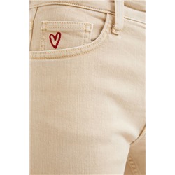 Vaquero Flare cropped