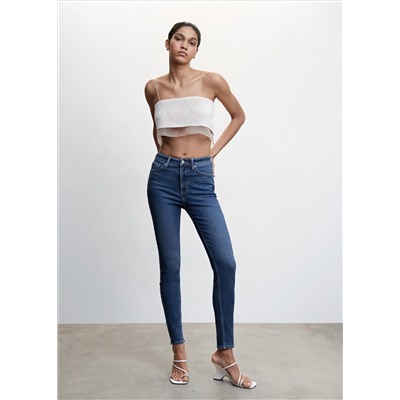 Jeans skinny tiro alto