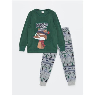 LC Waikiki Bisiklet Yaka Yılbaşı Temalı Uzun Kollu Polar Erkek Çocuk Pijama Takımı, LCW Kids                                            
                                            Bisiklet Yaka Yılbaşı Temalı Uzun Kollu Polar Erkek Çocuk Pijama Takımı