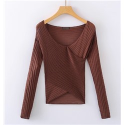 Короткий трикотажный свитер OYSH*O