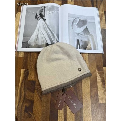 Женская шапка из нежного кашемира   Lor*o Pian*a