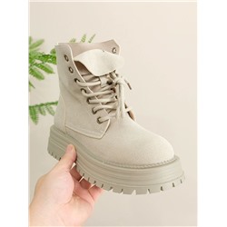 Ботинки в стиле Marti*n