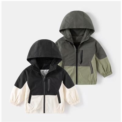 Ветровка весенняя/летняя. Водоотталкивающая, защищает от ветра