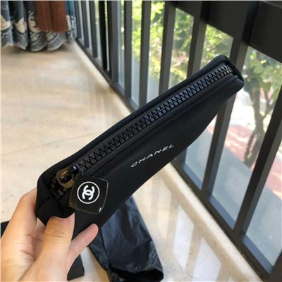 Косметичка Chane*l