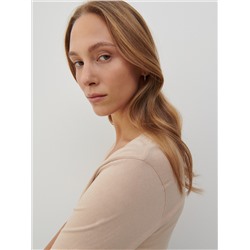 T- Shirt mit V-Ausschnitt