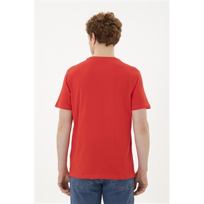 Erkek Regular Fit Bisiklet Yaka Kırmızı Basic Tişört