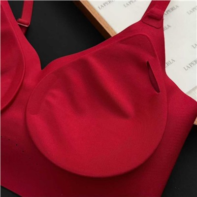 Красный комплект нижнего белья