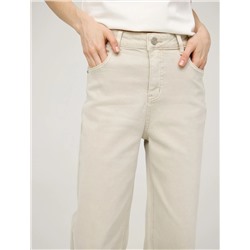 Бежевые базовые джинсы