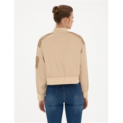 Bej Crop Top Mont