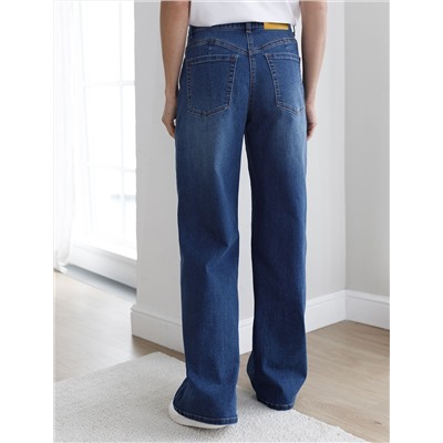 Джинсы прямые с декоративной стиркой из эластичного плотного денима