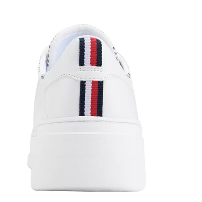 Tommy Hilfiger Grazie Lightweight Lace Up Casual Sneakers