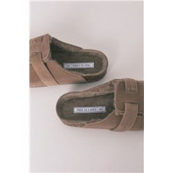 Zapatillas casa tipo zueco marrón