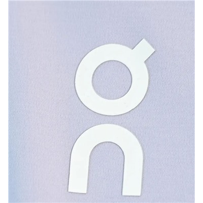 Комфортная мягкая хлопковая футболка с офсетным принтом