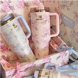 Термокружка  в подарочной, упаковке с чехлом и трубочкой