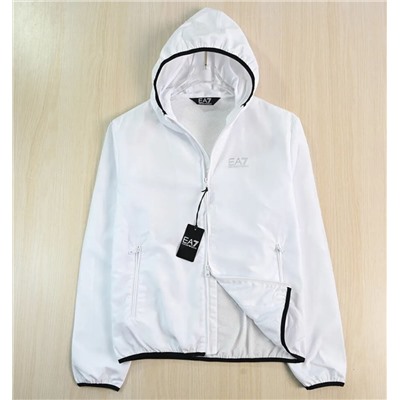 Лёгкая мужская куртка ветровка Арман*и