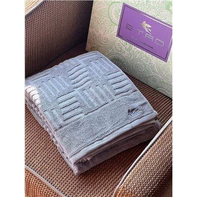 Комплект роскошных жаккардовых полотенец из 3х предметов  (4 цвета)