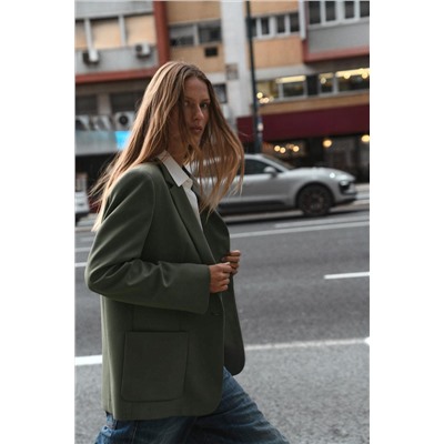 STRAIGHT BLAZER WITH SHOULDER PADS